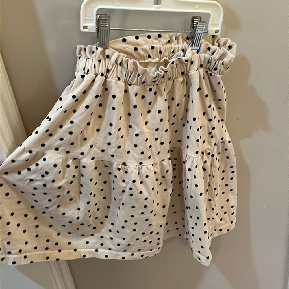 ZARA girls size 11-12 cream skirt with black polka dots